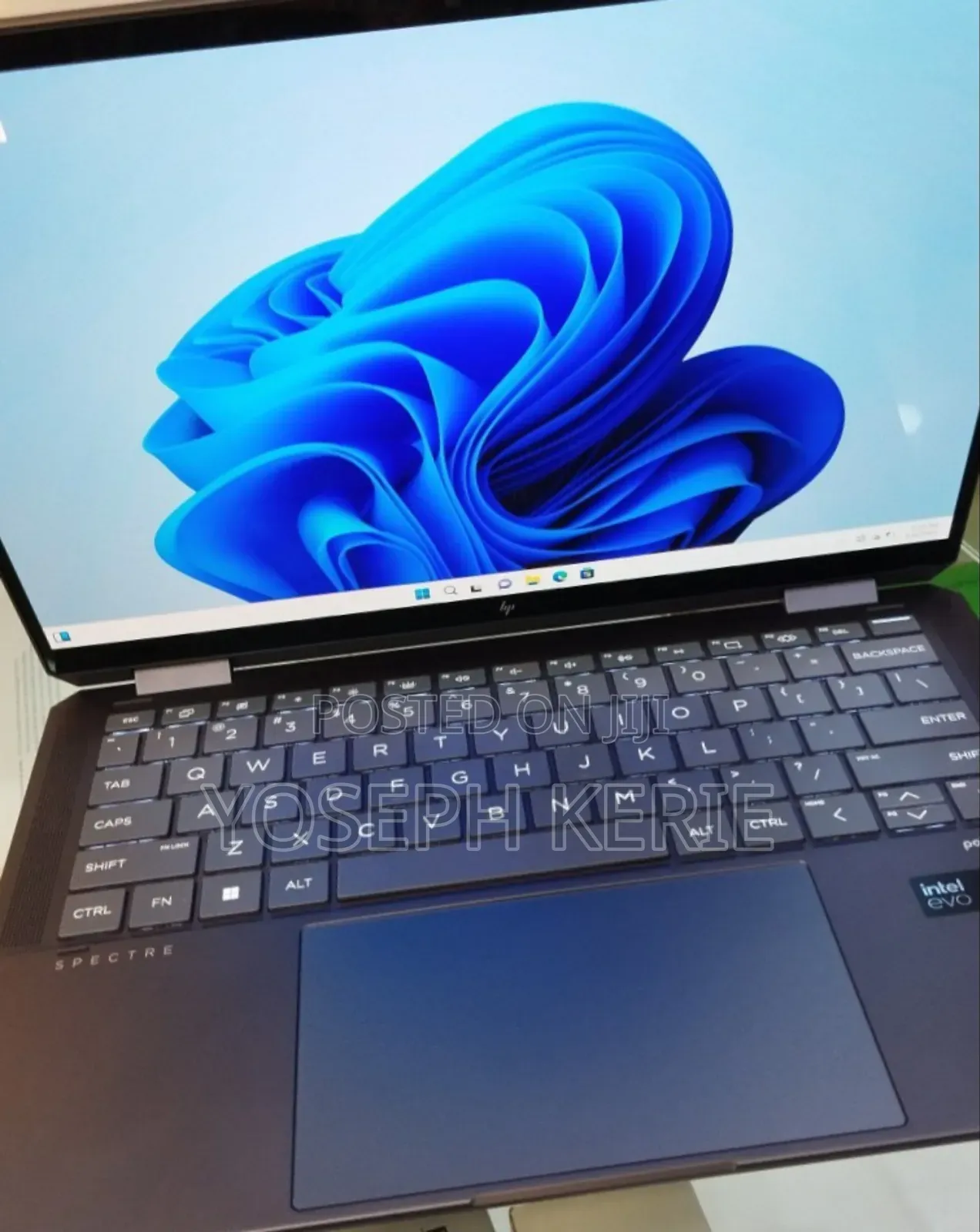 New Laptop HP Spectre 32GB Intel Core Ultra 7 SSD 2T