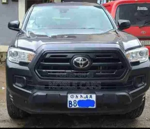 Toyota Tacoma 2018 Gray
