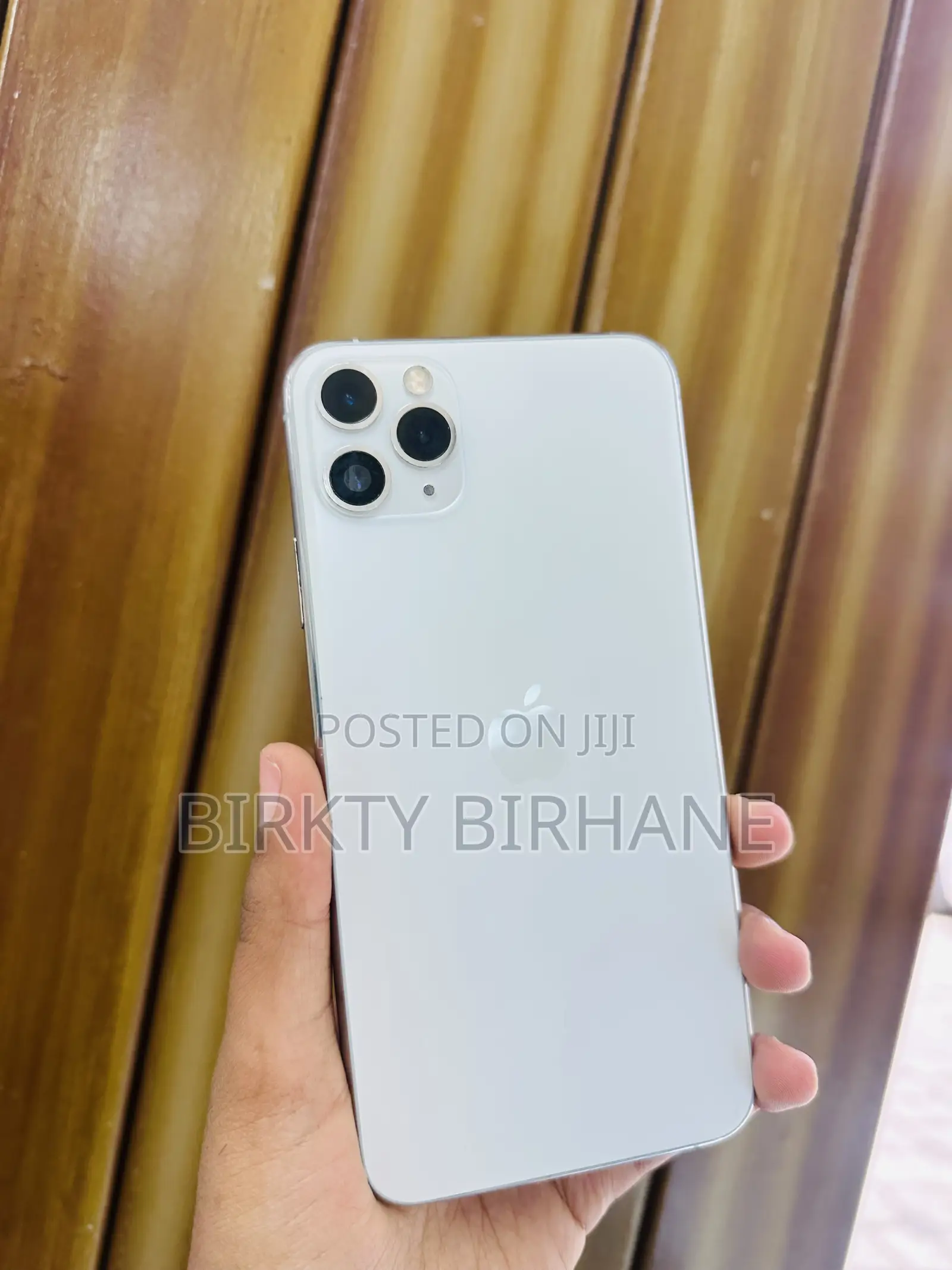 Apple iPhone 11 Pro Max 64 GB White