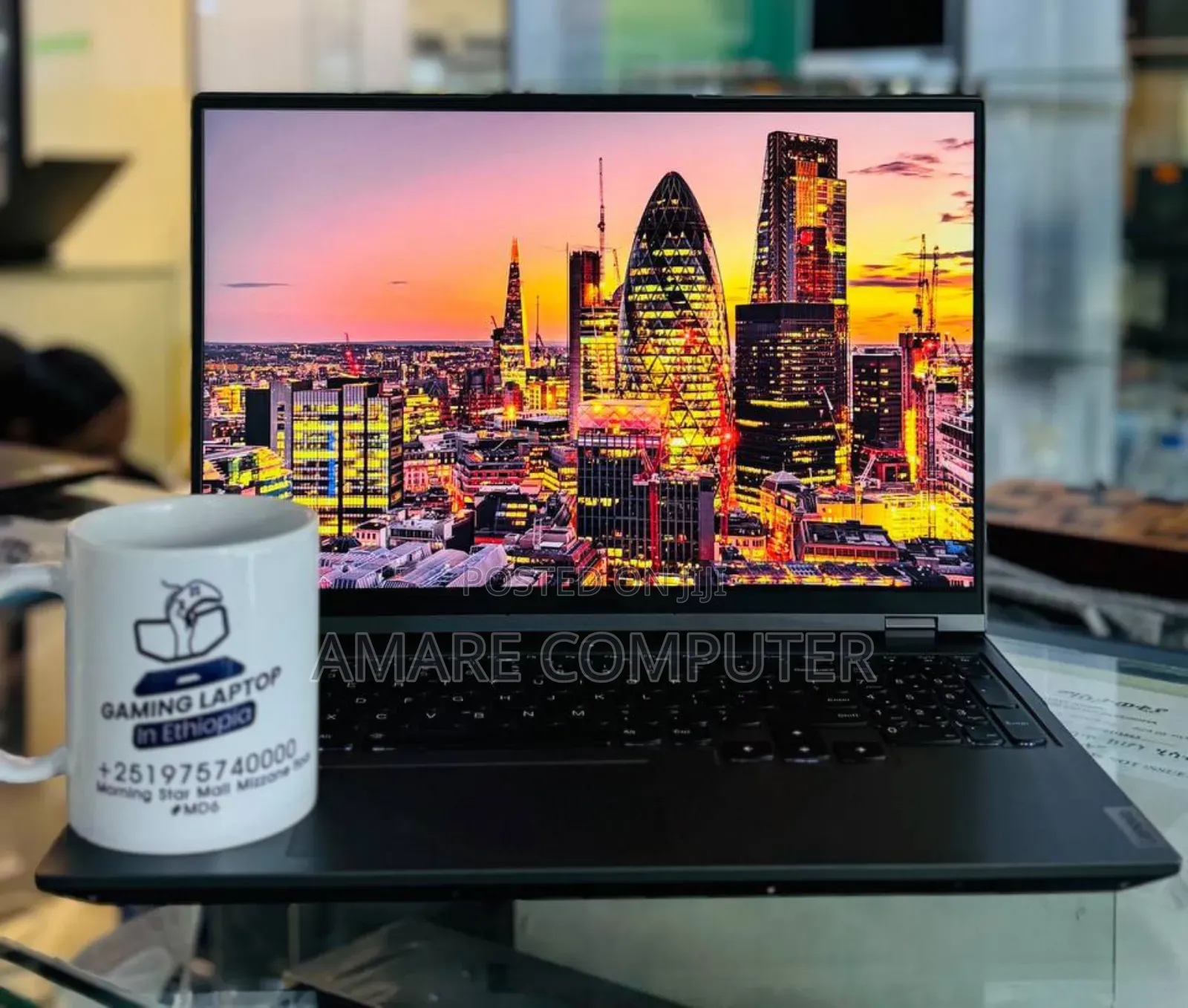 New Laptop Lenovo 16GB AMD Ryzen 5 SSD 512GB