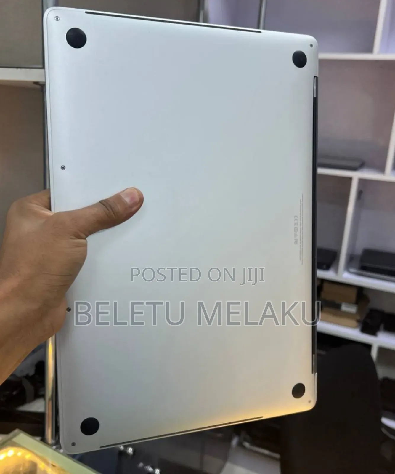 New Laptop Apple MacBook Pro 2019 32GB Intel Core I9 SSD 512GB