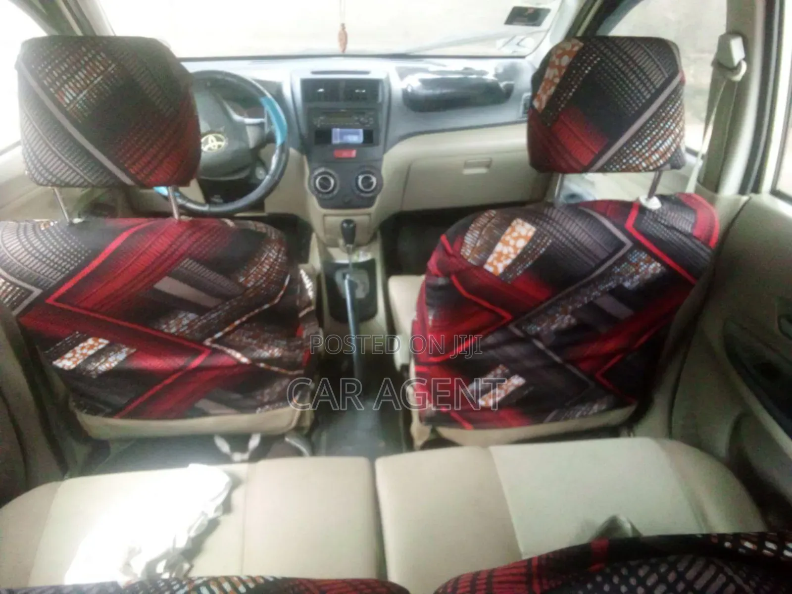 Toyota Avanza 2013 Silver