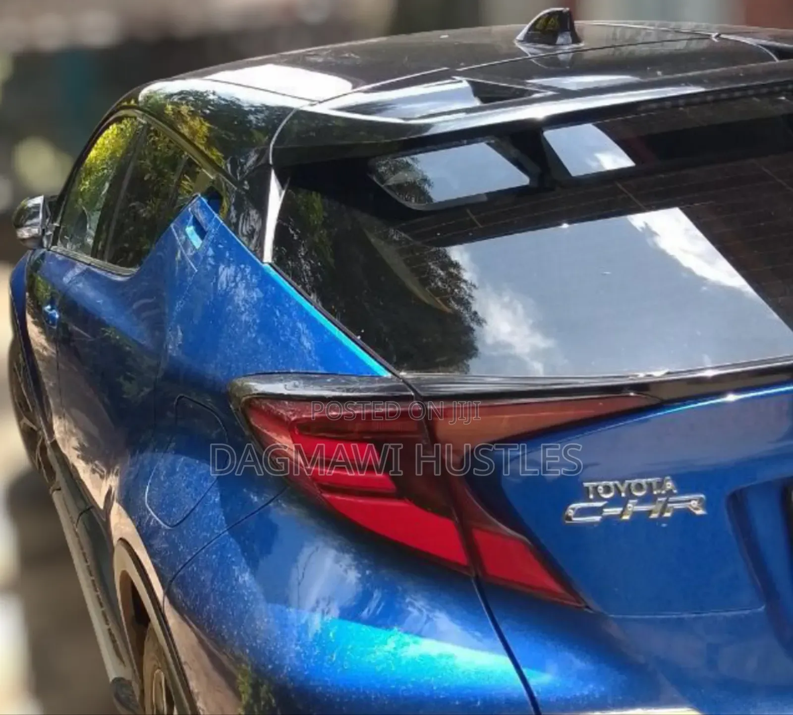 Toyota C-HR 2021 Blue