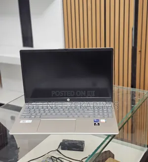 New Laptop HP Stream Notebook 8GB Intel Core I7 SSD 512GB