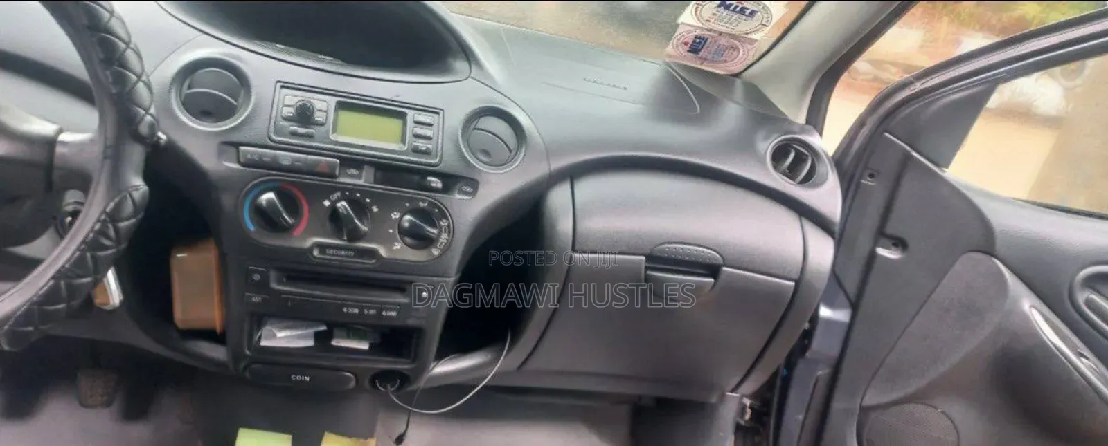 Toyota Yaris 1.0 2004 Silver