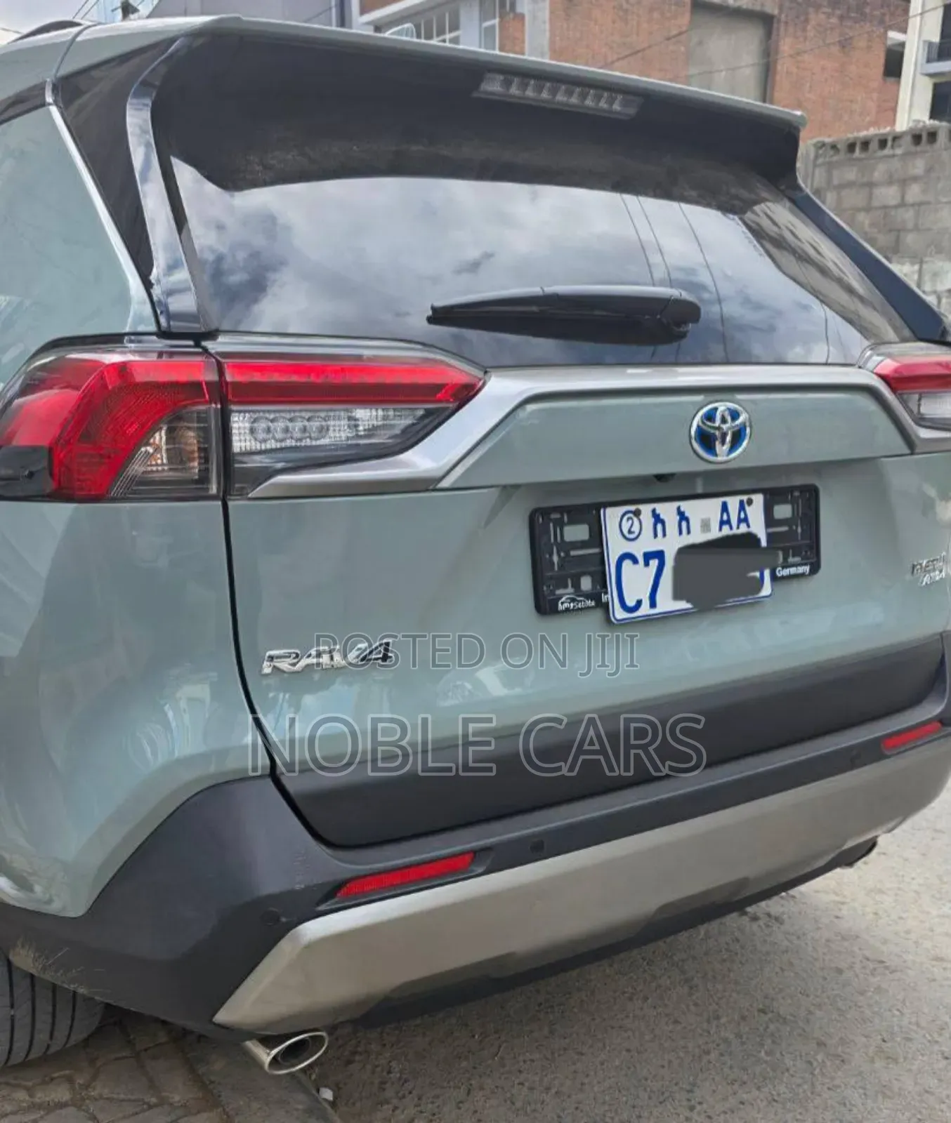 Toyota RAV4 2024 Green