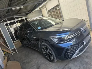 Volkswagen ID.6 2023