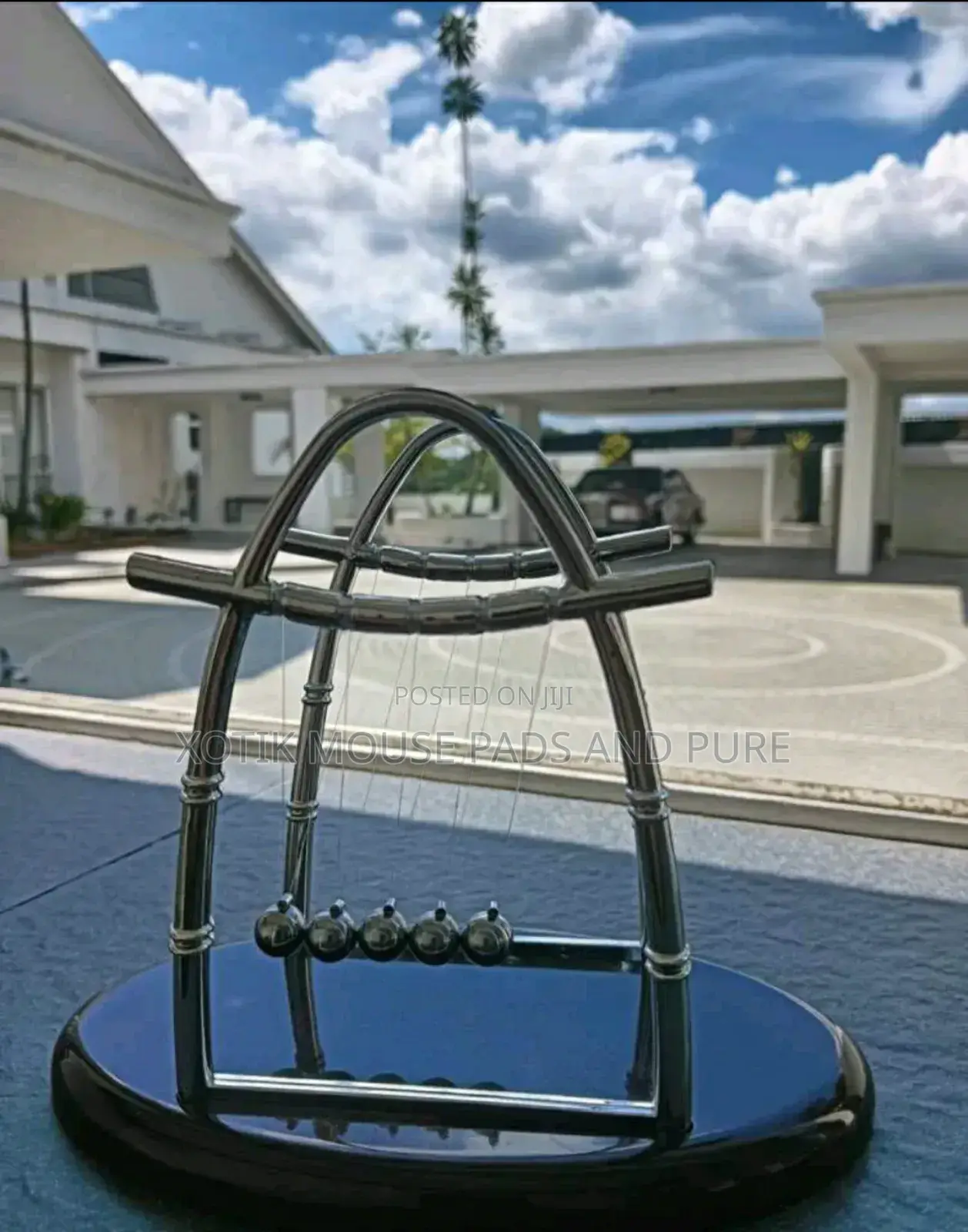 Newton's Cradle Balance Ornament Pendulum - Desk Decore, Birthday Gift