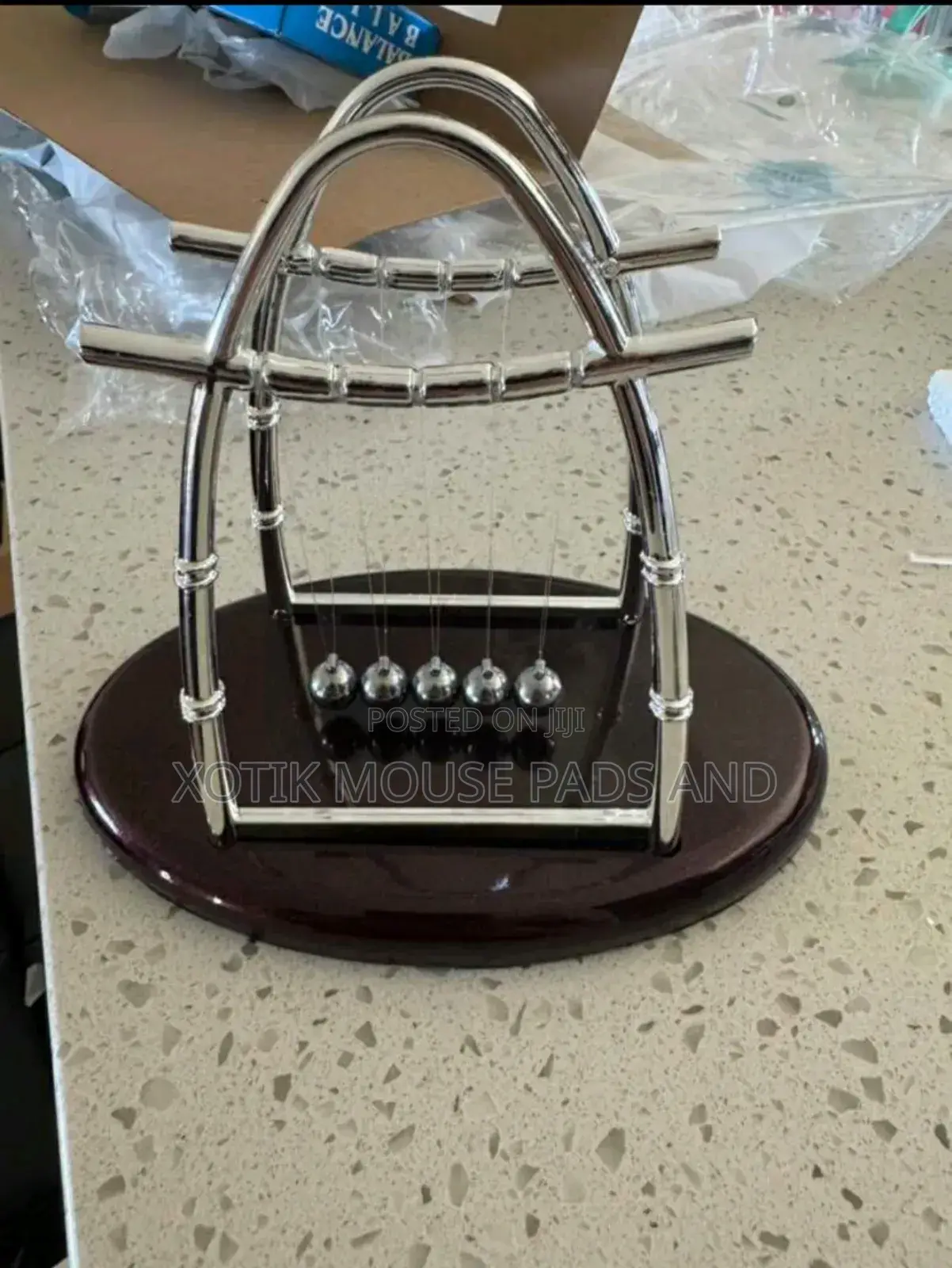 Newton's Cradle Balance Ornament Pendulum - Desk Decore, Birthday Gift