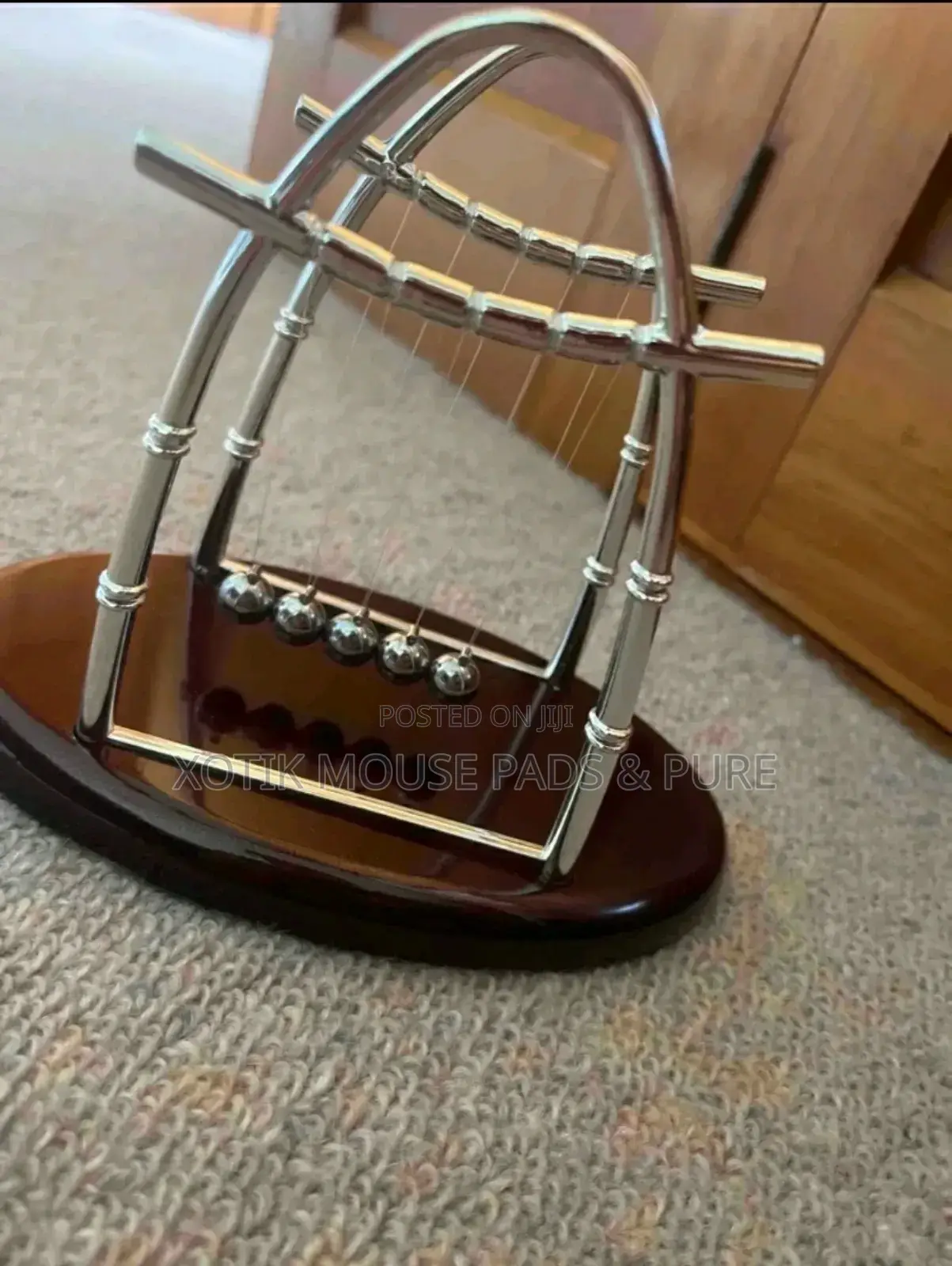 Newton's Cradle Balance Ornament Pendulum - Desk Decore, Birthday Gift