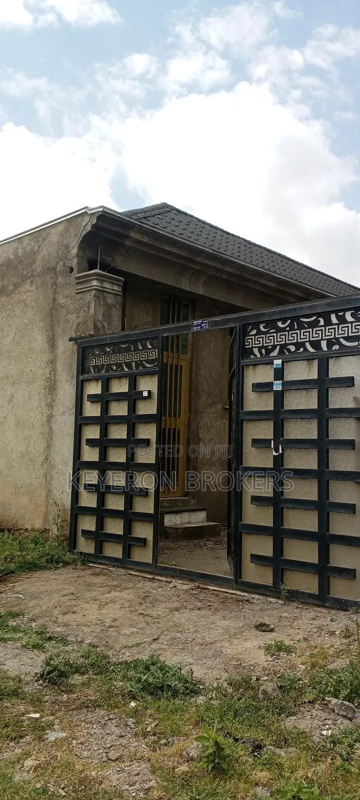 4bdrm Villa in Shagar City, Oromia-Finfinne for sale