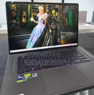 New Laptop Asus ROG Zephyrus G16 16GB Intel Core i9 SSD 1T