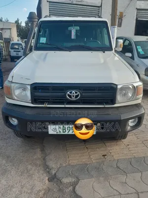 Toyota Land Cruiser 4.5 V8 TD 2017 White