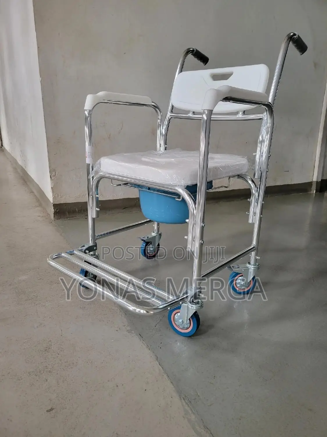 Hygiene Wheelchair With Toilet Seat网₶Commodo Chair戳0toilet Chair፬¶Pot
