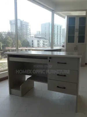 Photo - Modern Office Secretarial Table – Strong Stylish