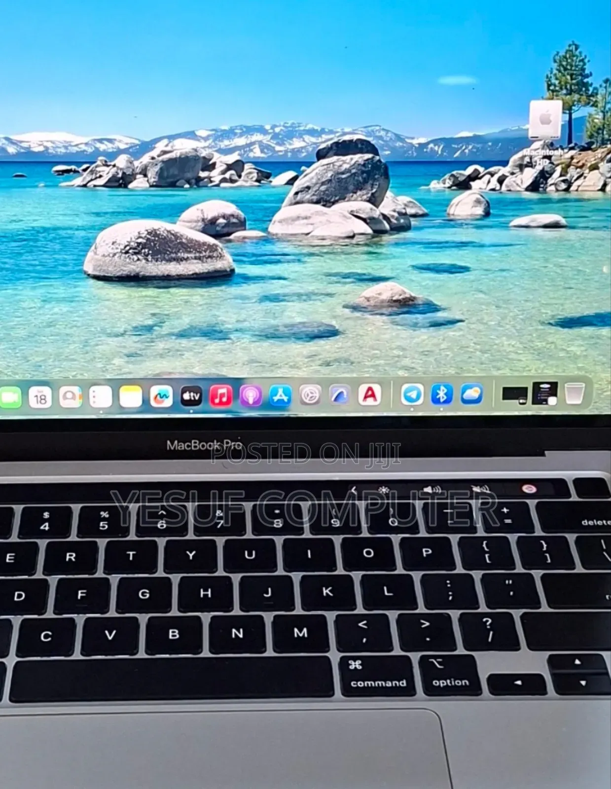 New Laptop Apple MacBook Pro 2022 M2 8GB Apple M2 SSD 512GB
