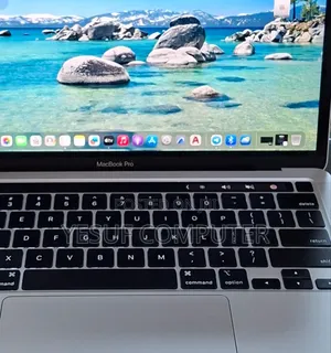 Photo - New Laptop Apple MacBook Pro 2022 M2 8GB Apple M2 SSD 512GB