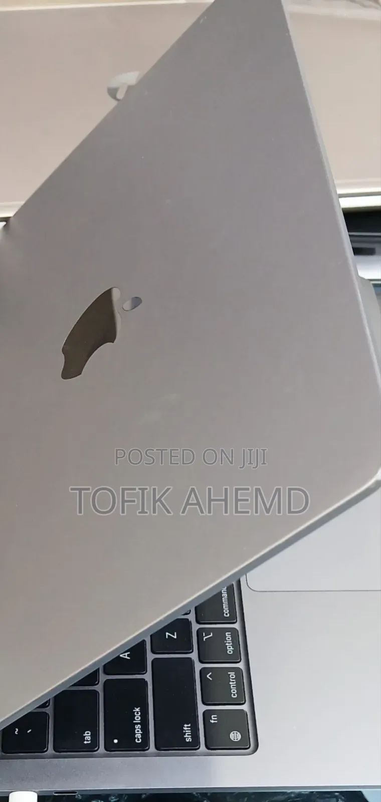 New Laptop Apple MacBook 8GB Intel Core M2 SSD 256GB