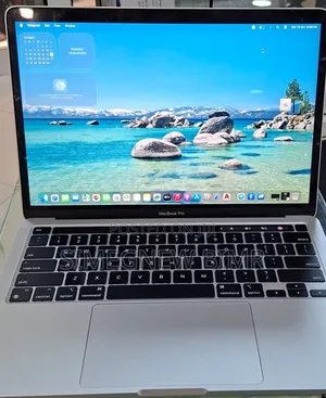 Photo - New Laptop Apple MacBook Air 2022 M2 8GB Apple M2 SSD 512GB