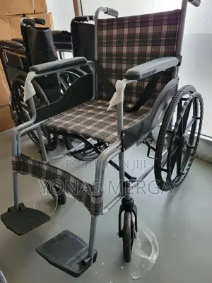 Normal Wheelchair峻峻wheelchair That Helps Move Easily.
• Suitable