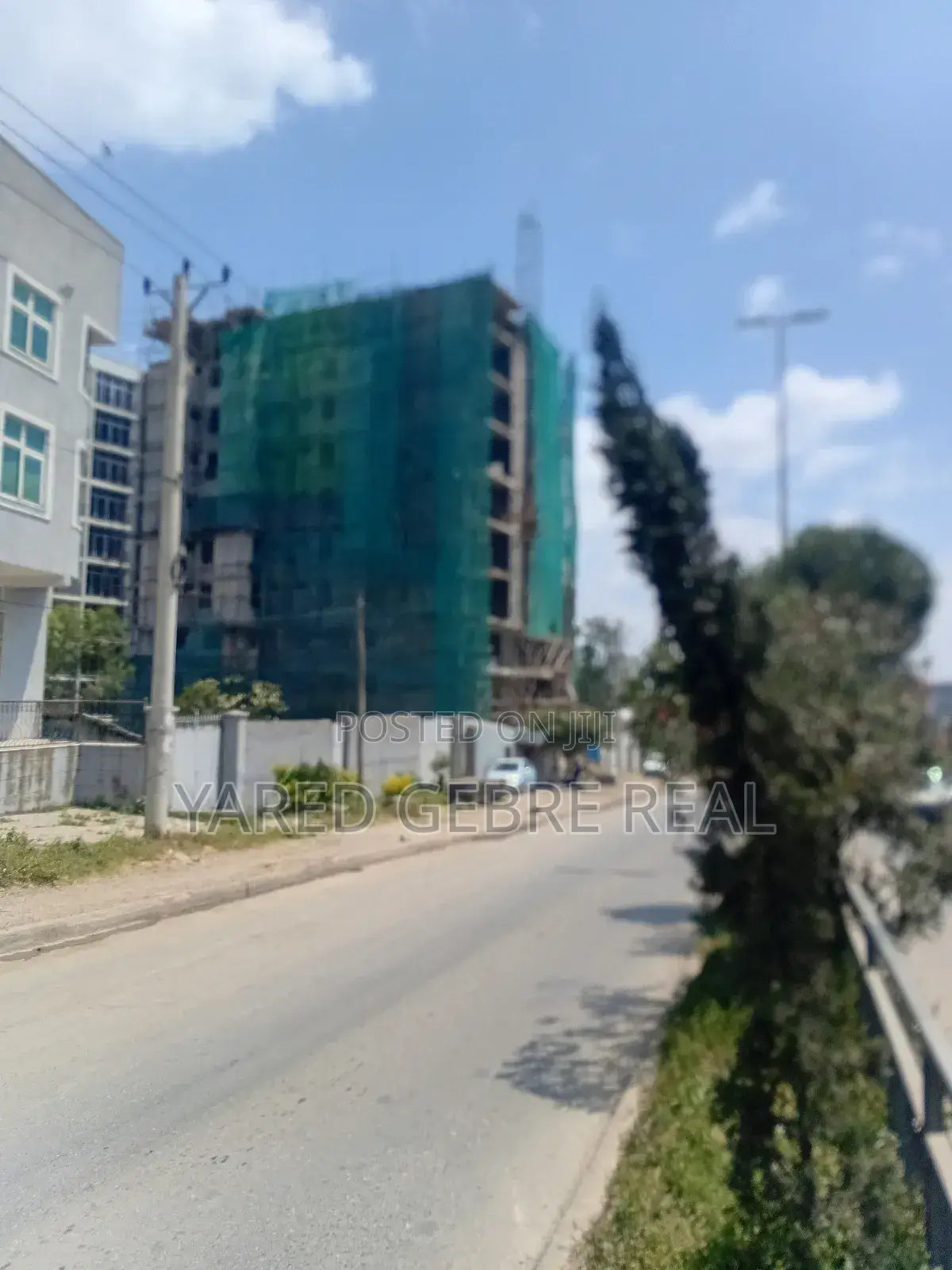 የንግድ ሱቅ 90% ግንባታ የተጠናቀቀ9 ወር የሚረከቡት *የንግድ ሱቆች ብር ቅድመ ክፍያ