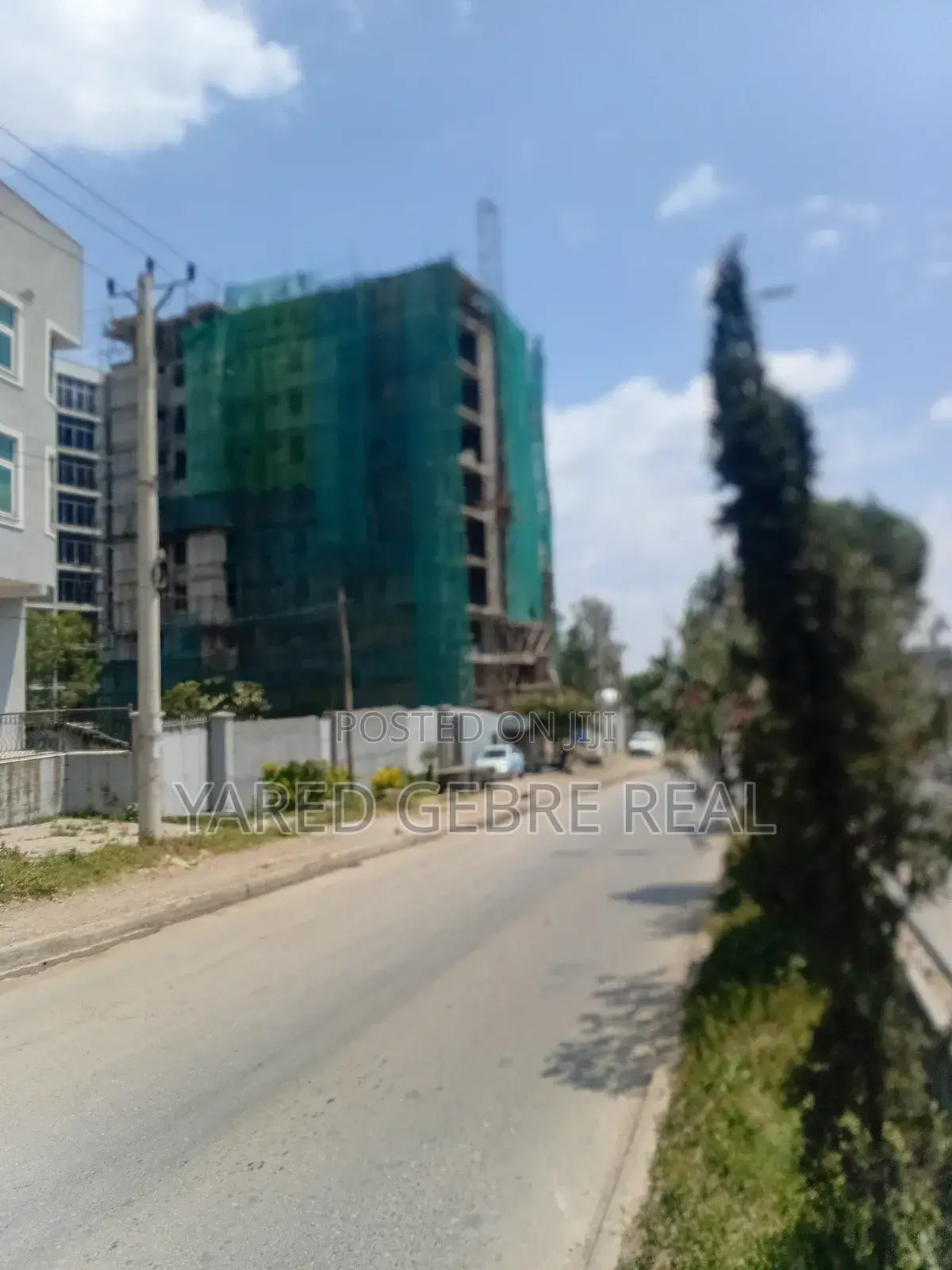 የንግድ ሱቅ 90% ግንባታ የተጠናቀቀ9 ወር የሚረከቡት *የንግድ ሱቆች ብር ቅድመ ክፍያ