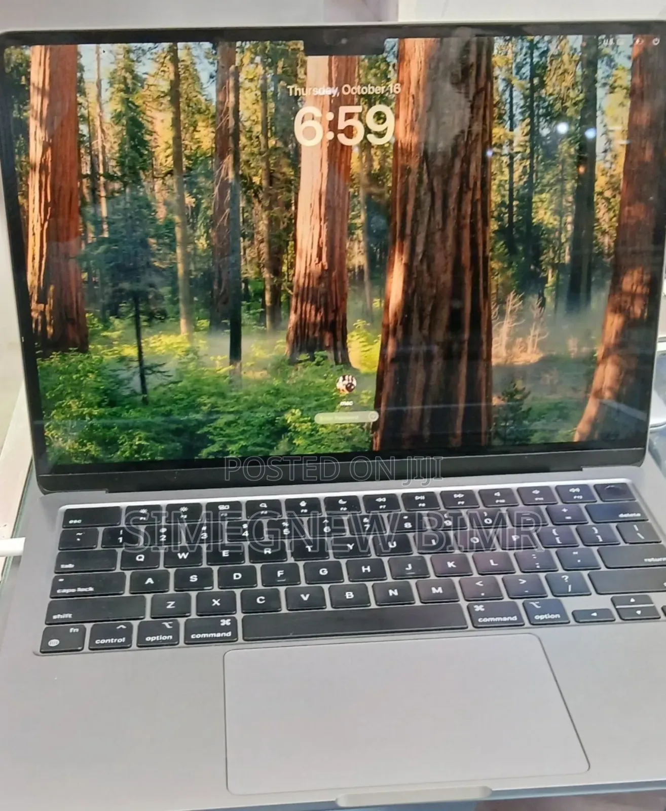 New Laptop Apple MacBook Air 2022 M2 8GB Apple M2 SSD 256GB