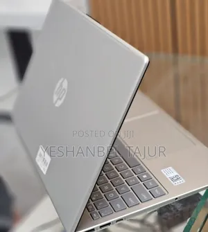 New Laptop HP Stream Notebook 8GB Intel Core I7 HDD+SSD 512GB