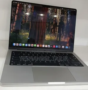 New Laptop Apple MacBook Pro M1 16GB Apple M1 Pro SSD 1T