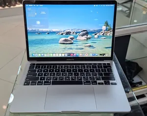 New Laptop Apple MacBook Pro 8GB Apple M2 SSD 512GB
