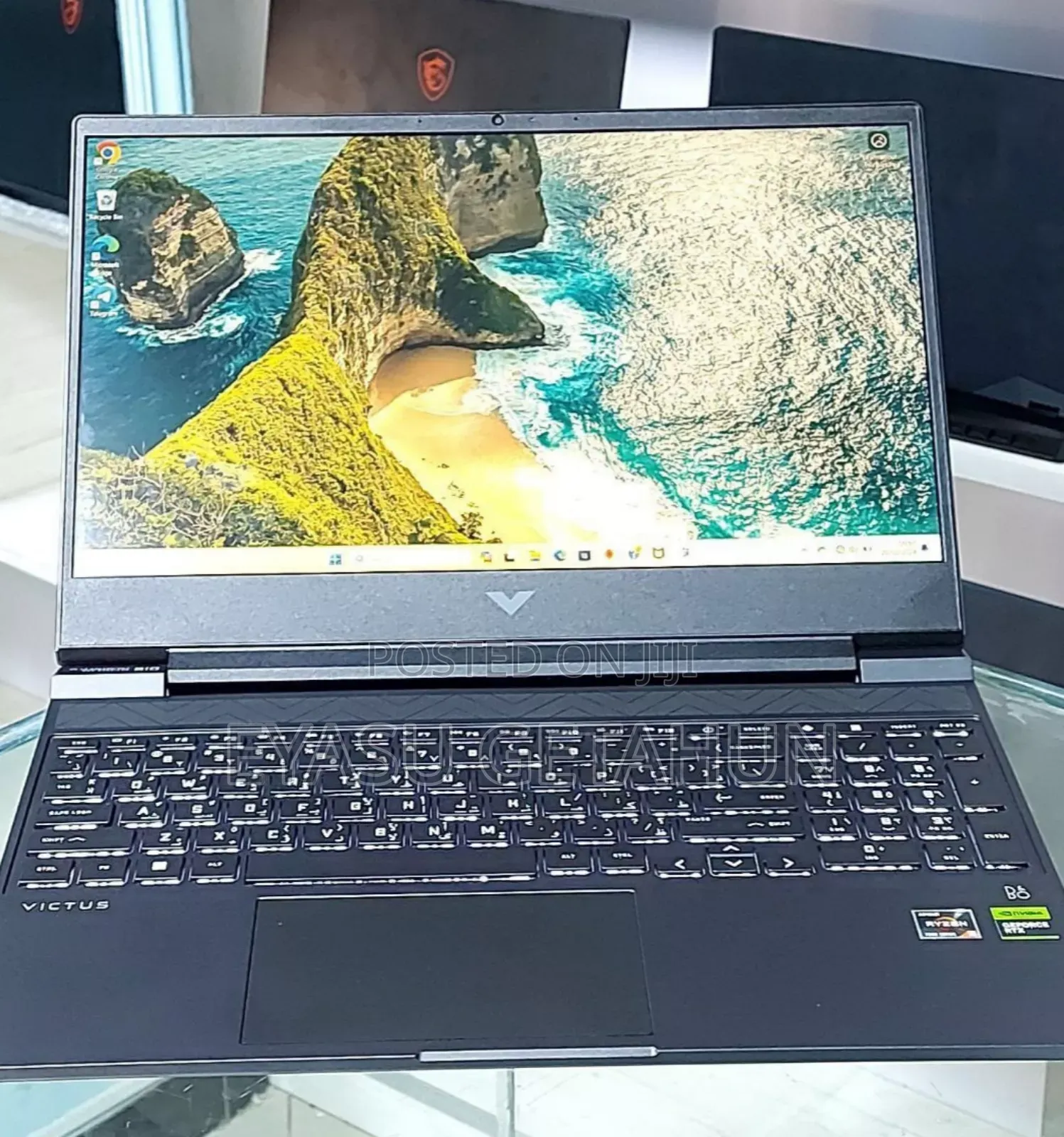 New Laptop HP Victus 16 8GB AMD Ryzen 5 SSD 512GB