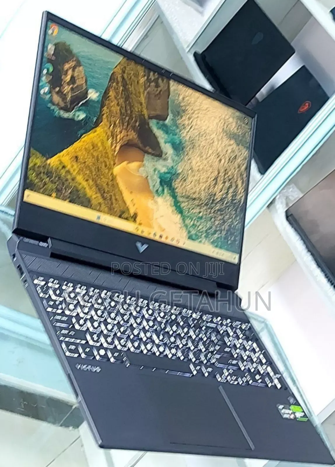 New Laptop HP Victus 16 8GB AMD Ryzen 5 SSD 512GB
