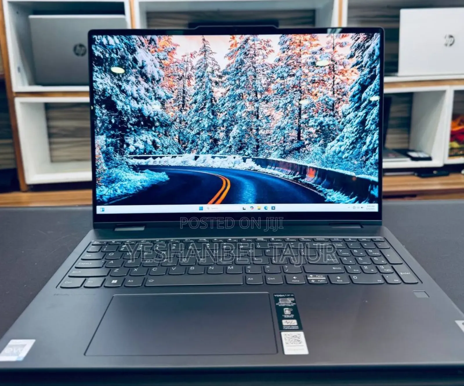 New Laptop Lenovo Yoga 7i 16GB Intel Core I7 SSD 1T