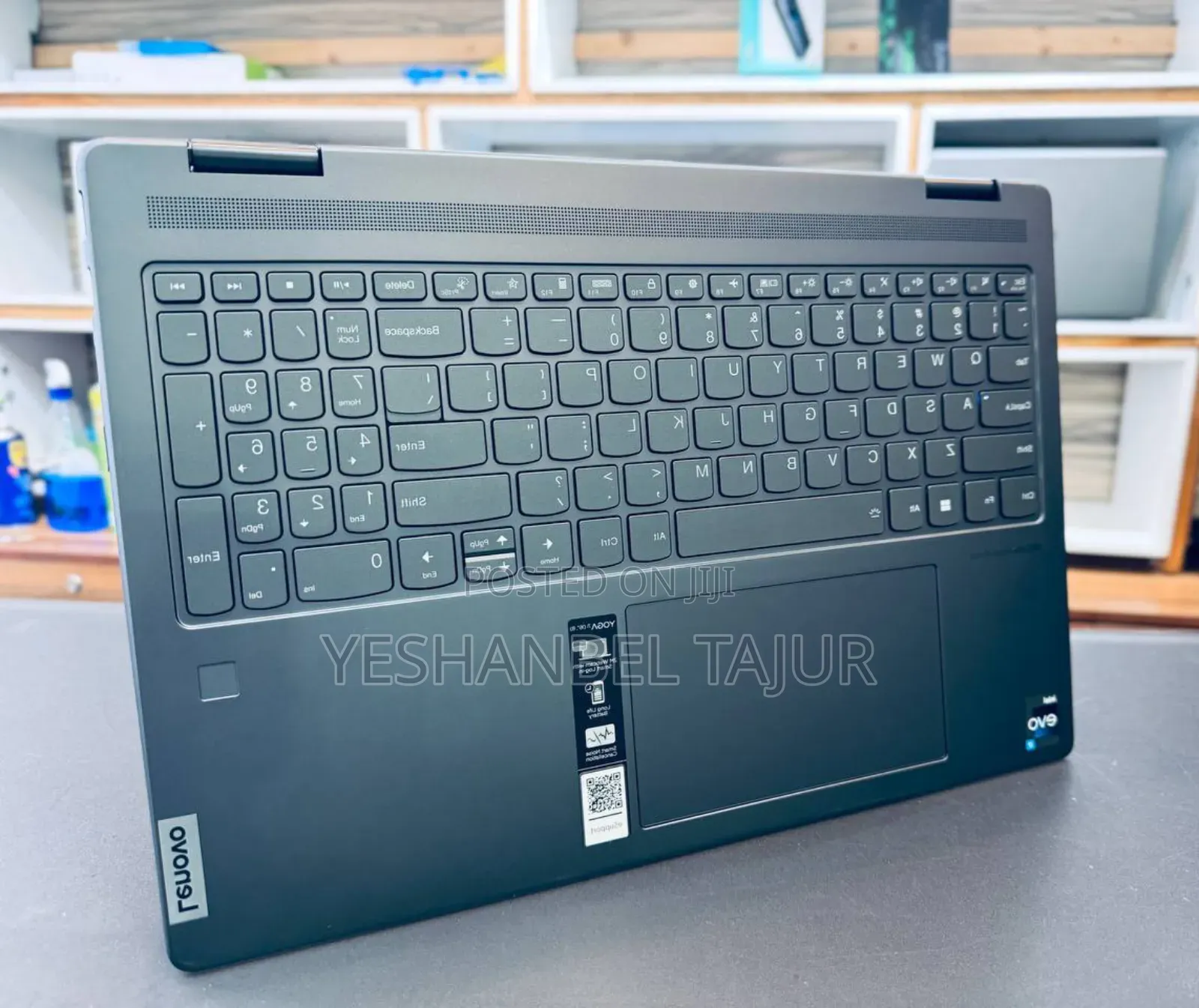 New Laptop Lenovo Yoga 7i 16GB Intel Core I7 SSD 1T