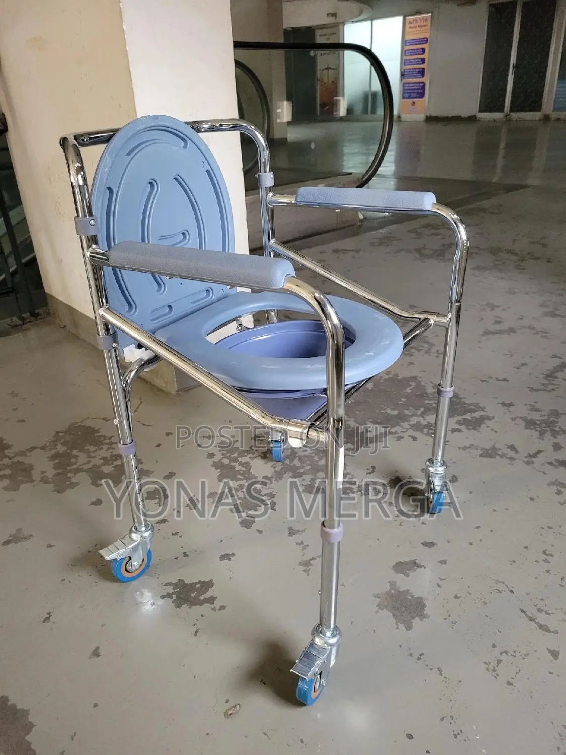 Multi-Use Commode/Shower Chair血節100% Satisfied Pot Chair