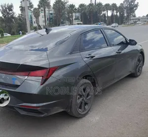Hyundai Elantra 2021 Gray