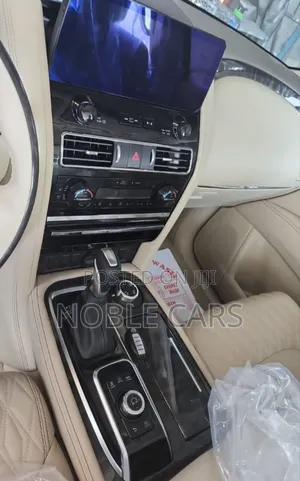 Nissan Patrol 2014 Ivory