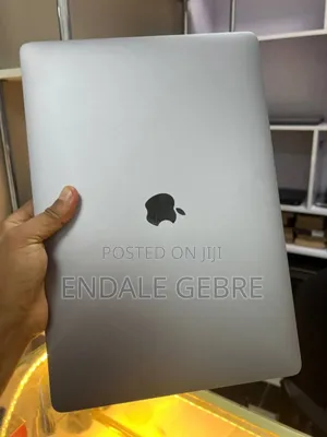 New Laptop Apple MacBook Pro 2019 32GB Intel Core I9 SSD 512GB