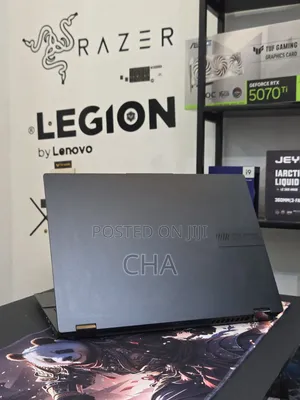 Photo - New Laptop Asus VivoBook 15 X505BA 16GB Intel Core I7 SSD 1T