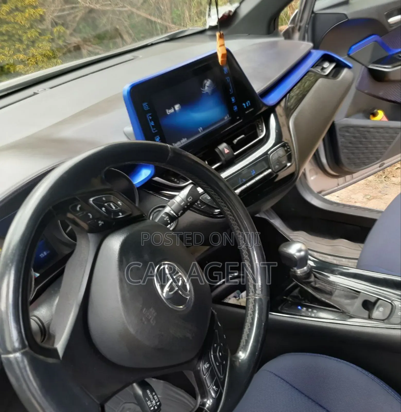 Toyota C-HR 2017 Gray