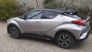Toyota C-HR 2017 Gray