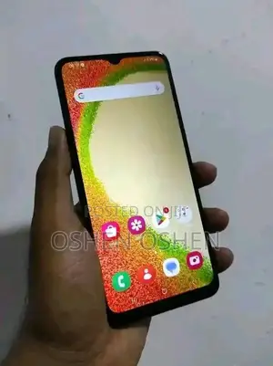 Photo - Samsung Galaxy A04 64 GB Black