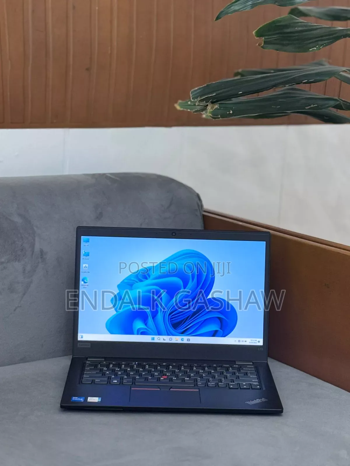 New Laptop Lenovo ThinkPad L13 Yoga 8GB Intel Core I5 SSD 256GB