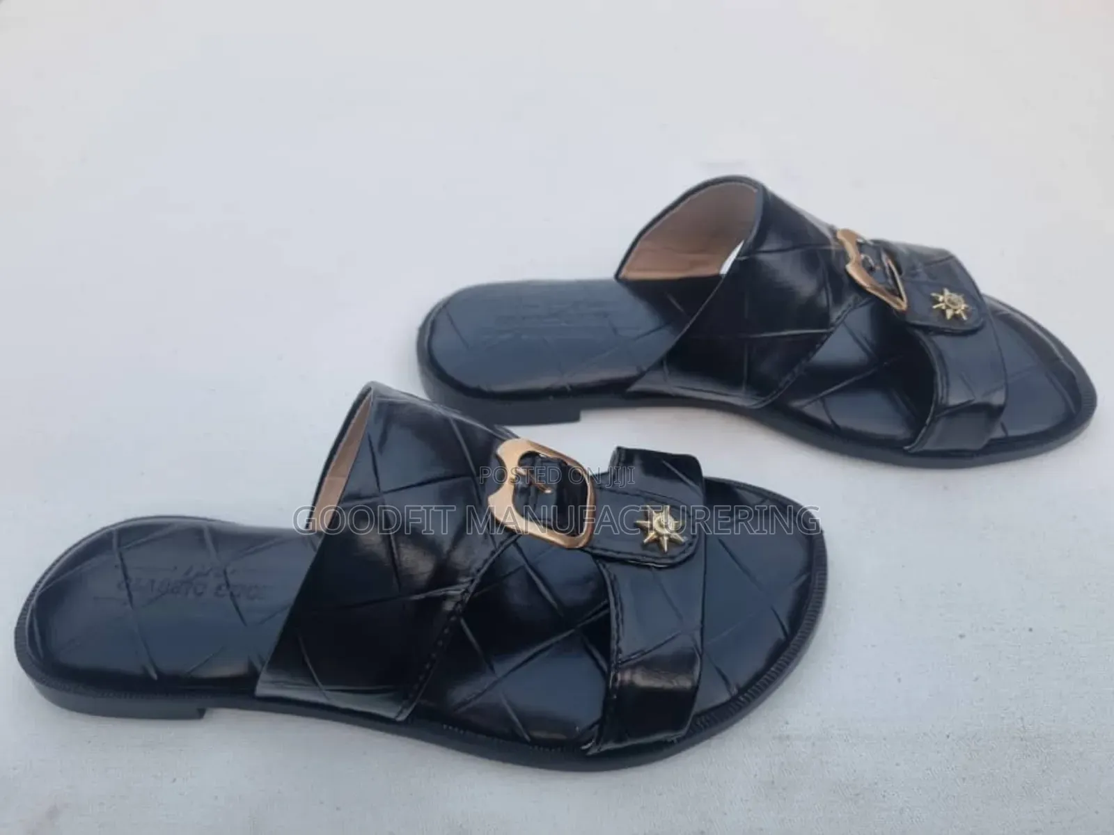 Women's Flat Sandal