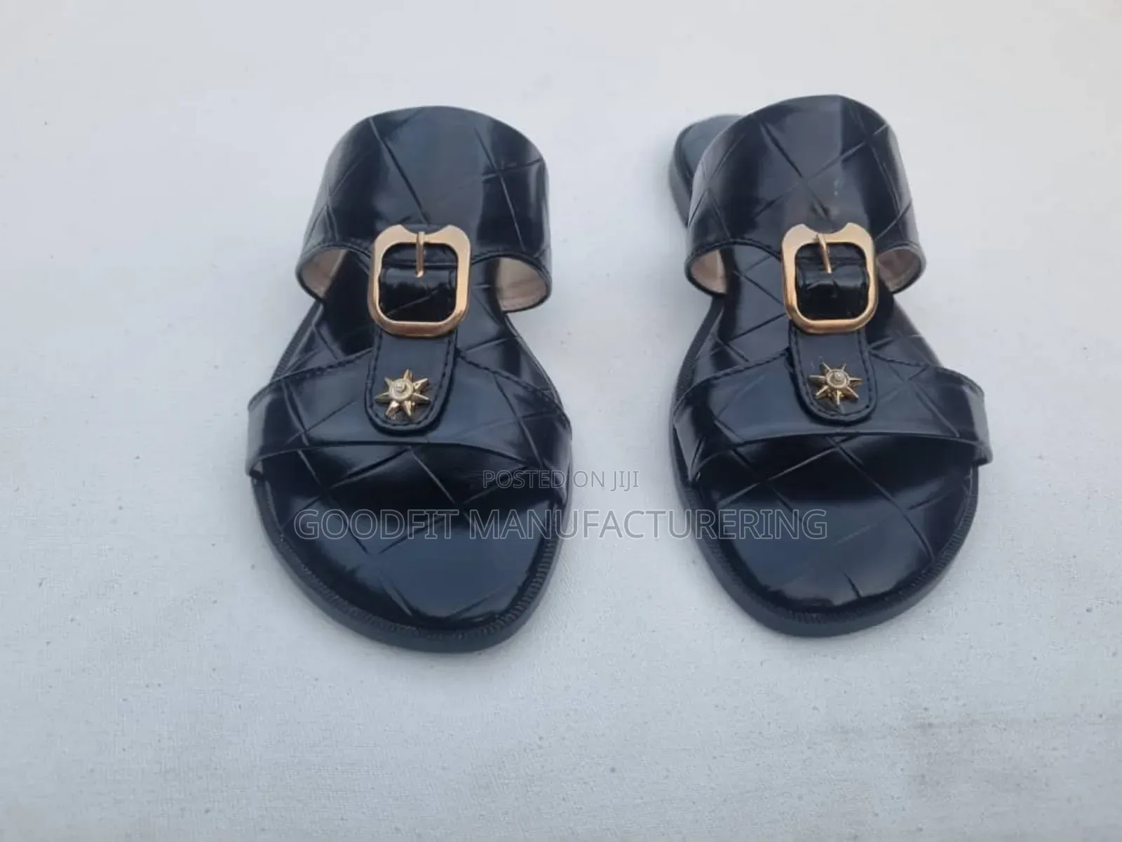 Women's Flat Sandal