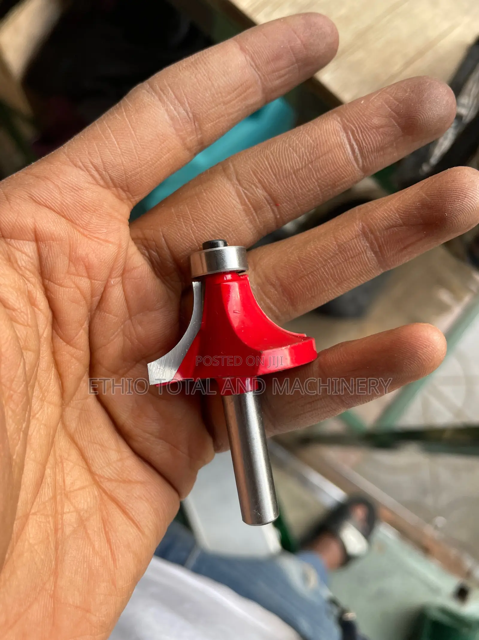 Router Bitsጠርዝ መስበርያ መፈልፈያ