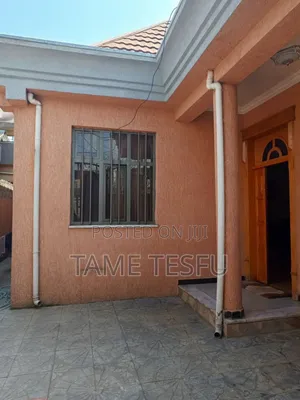 Furnished 3bdrm Villa in Bole for sale