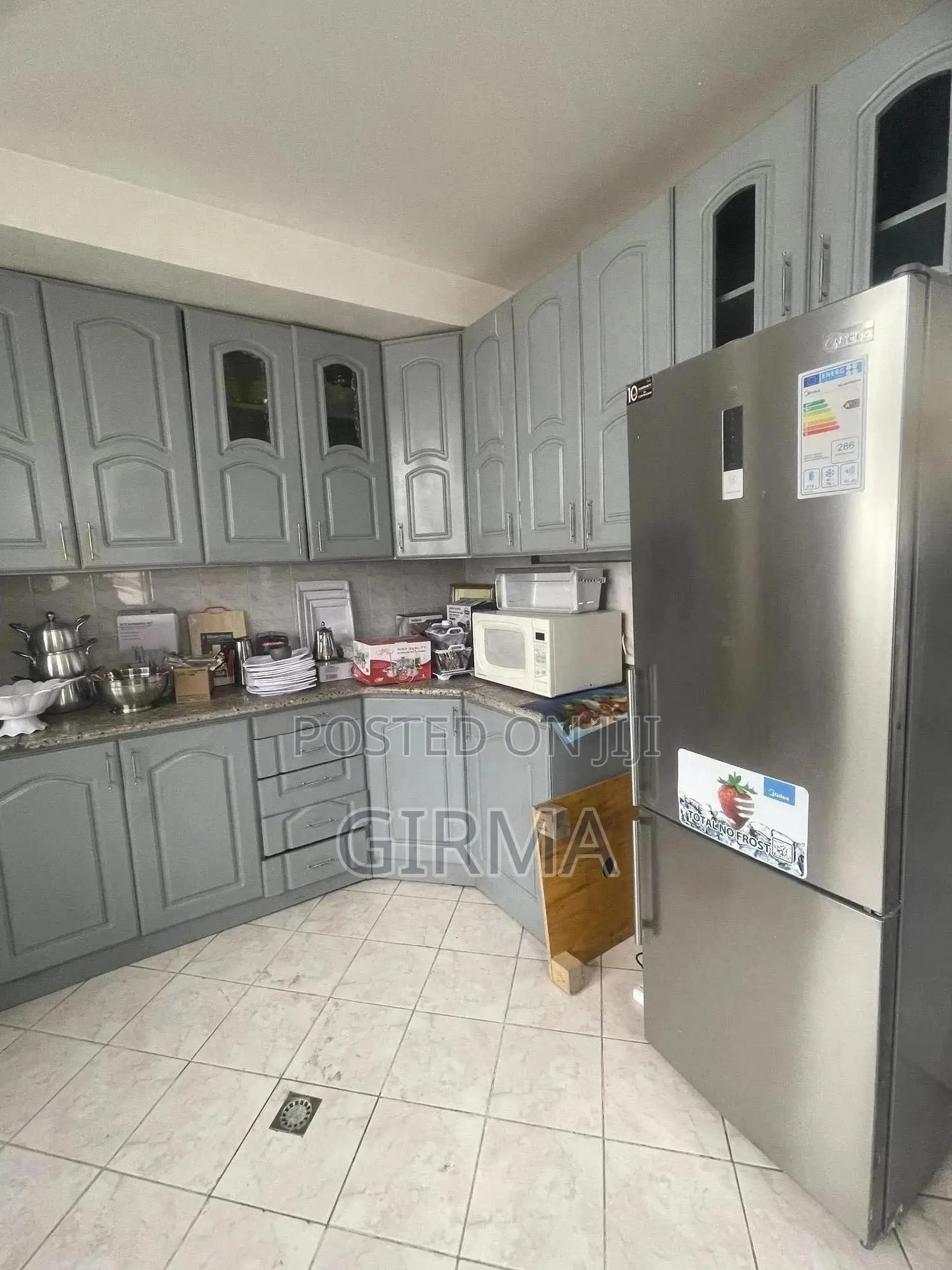 Furnished 3bdrm Apartment in Fully Furnished, Bole for rent