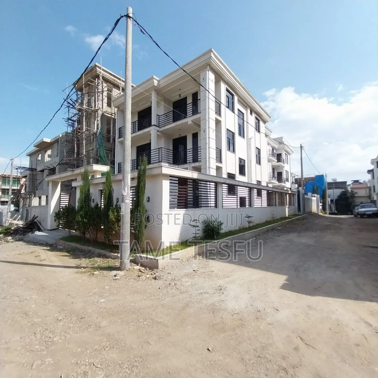 Furnished 8bdrm House in ሀያት ኮፓዉንድ, Bole for sale