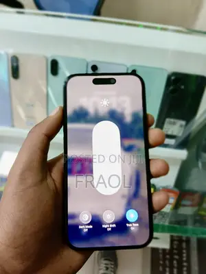 New Apple iPhone 15 128 GB Black